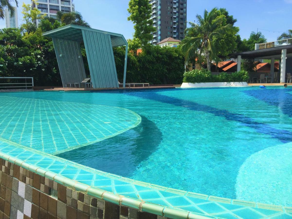 جومتين بيتش Cosy Lumpini Beachfront One Bedroom Jomtein المظهر الخارجي الصورة