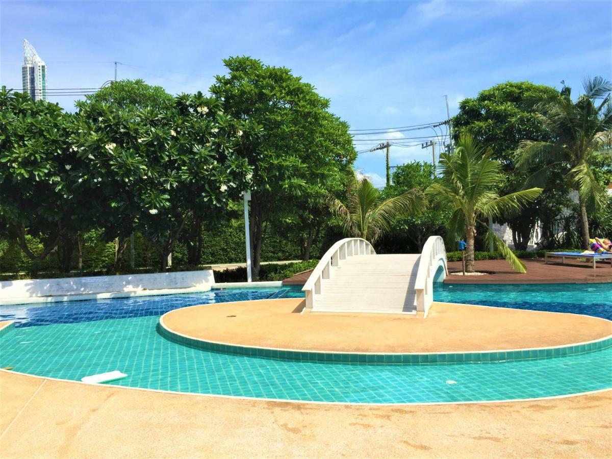 جومتين بيتش Cosy Lumpini Beachfront One Bedroom Jomtein المظهر الخارجي الصورة